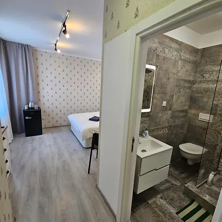 Touristic Center Jean Louis Calderon 28 Street * Bukarest