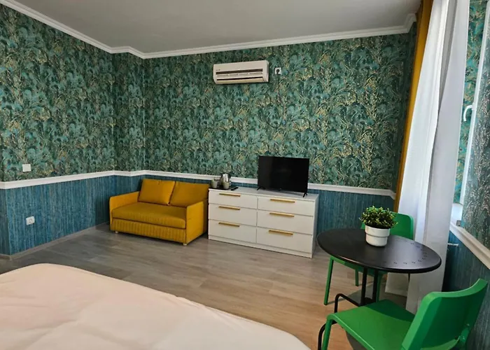 Touristic Center Jean Louis Calderon 28 Street