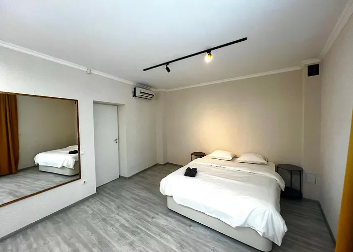 Апартаменти Touristic Center Jean Louis Calderon 28 Street