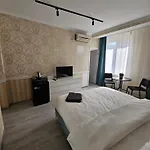 Touristic Center Jean Louis Calderon 28 Street Bucureşti