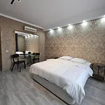 Apartament Touristic Center Jean Louis Calderon 28 Street