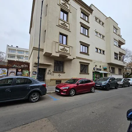 Apartmán Touristic Center Jean Louis Calderon 28 Street *