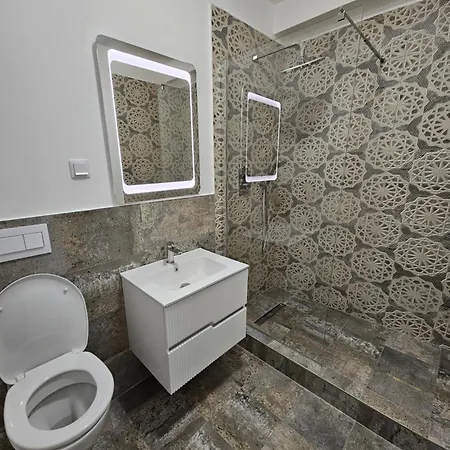 Appartamento Touristic Center Jean Louis Calderon 28 Street