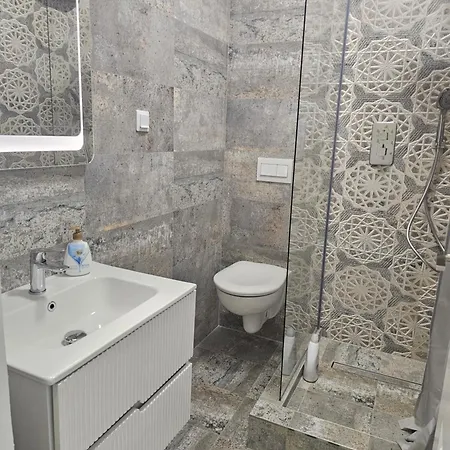 Touristic Center Jean Louis Calderon 28 Street Daire Bükreş