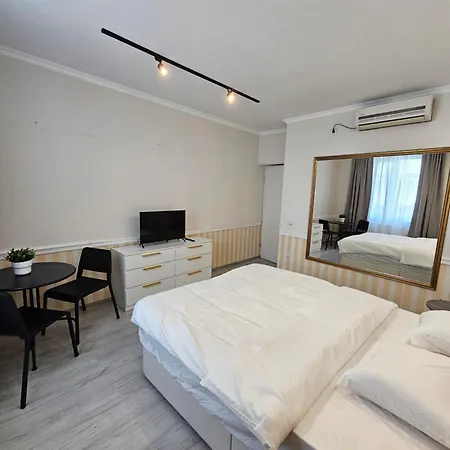 Touristic Center Jean Louis Calderon 28 Street *