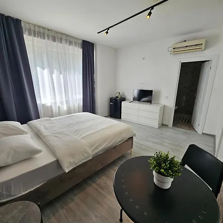 Touristic Center Jean Louis Calderon 28 Street