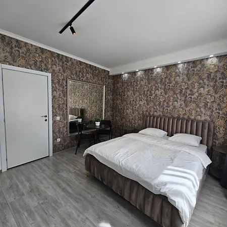 Touristic Center Jean Louis Calderon 28 Street Apartment *