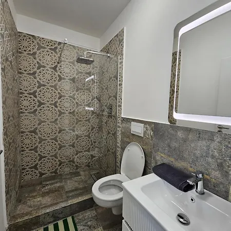 Touristic Center Jean Louis Calderon 28 Street *