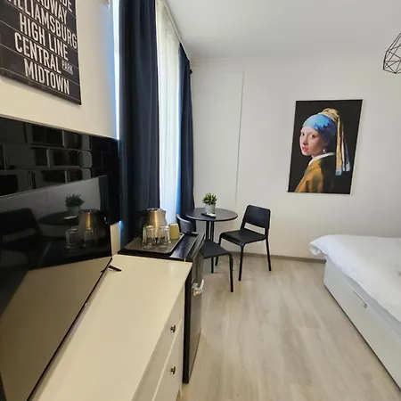 Touristic Center Jean Louis Calderon 28 Street Apartamento Bucarest