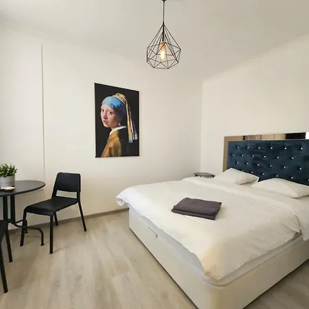 Touristic Center Jean Louis Calderon 28 Street Appartement Boekarest