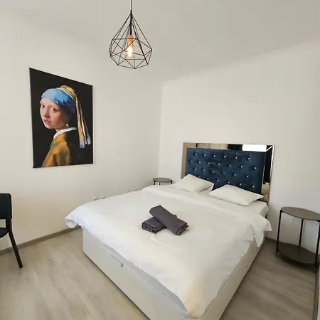 Touristic Center Jean Louis Calderon 28 Street Boekarest