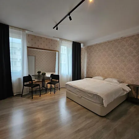 Appartement Touristic Center Jean Louis Calderon 28 Street *