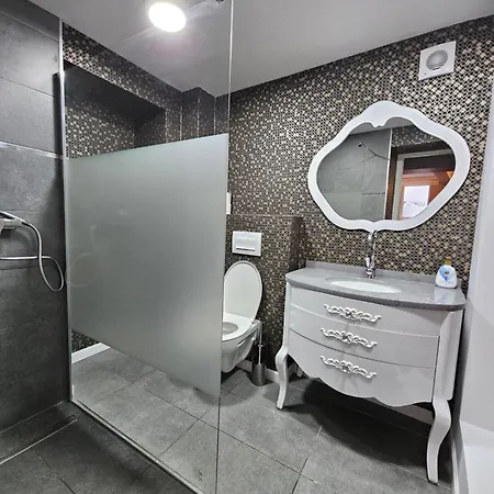 Apartment Touristic Center Jean Louis Calderon 28 Street *