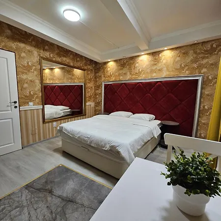 Touristic Center Jean Louis Calderon 28 Street Apartment *