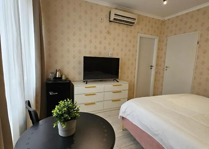 Lägenhet Touristic Center Jean Louis Calderon 28 Street Bukarest