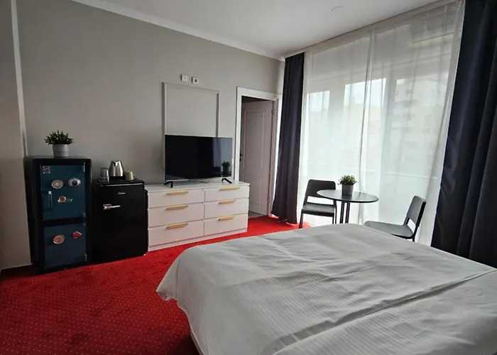 Touristic Center Jean Louis Calderon 28 Street