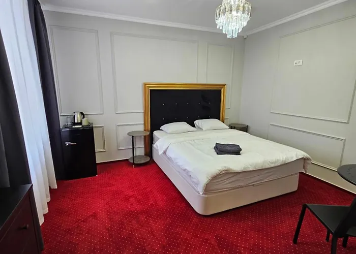 Touristic Center Jean Louis Calderon 28 Street Apartmán Bukurešť