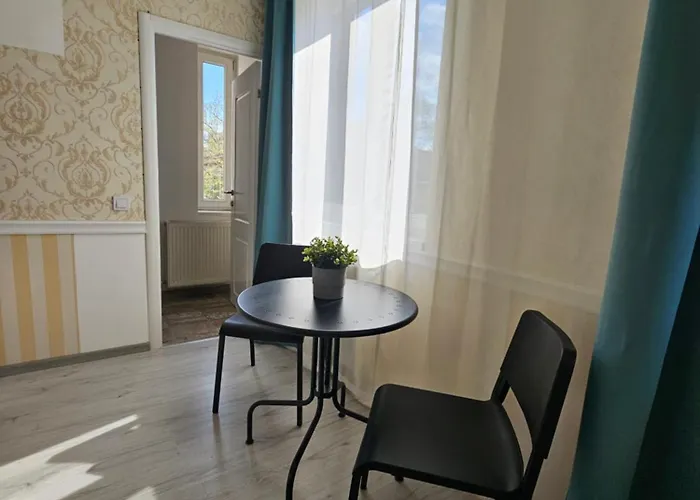 Touristic Center Jean Louis Calderon 28 Street Apartmán Bukurešť