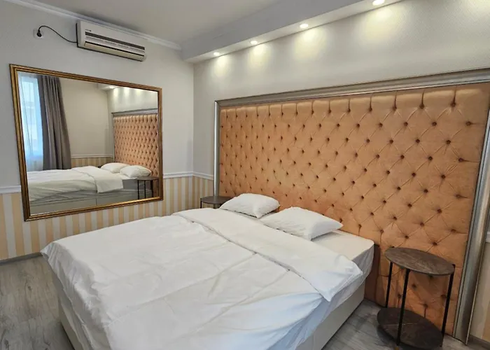 アパート Touristic Center Jean Louis Calderon 28 Street