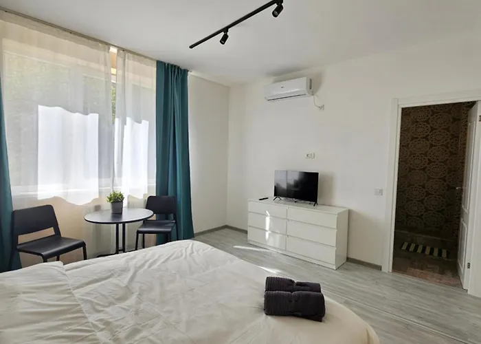 アパート Touristic Center Jean Louis Calderon 28 Street *