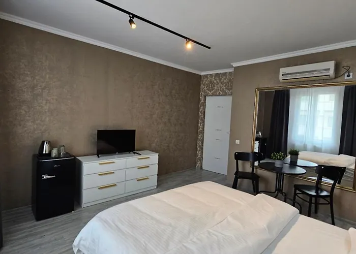 Touristic Center Jean Louis Calderon 28 Street