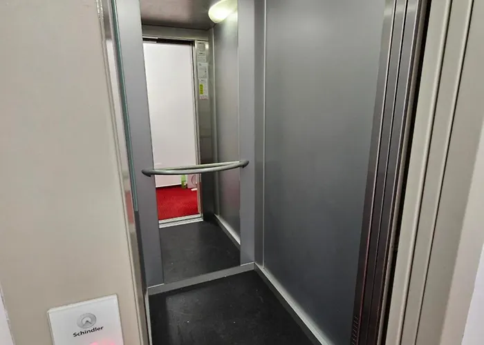 Touristic Center Jean Louis Calderon 28 Street