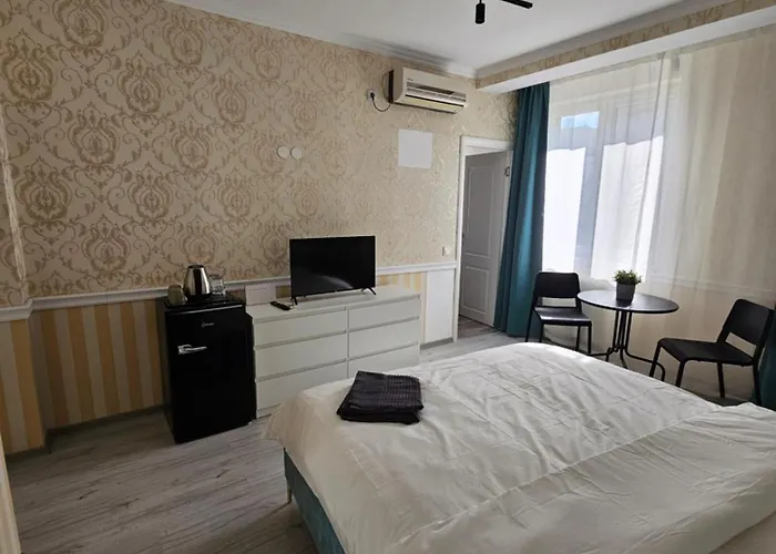 Touristic Center Jean Louis Calderon 28 Street 부쿠레슈티